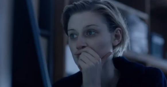 大长腿穿行在时间钳形运动里：高妹伊丽莎白·德比茨基