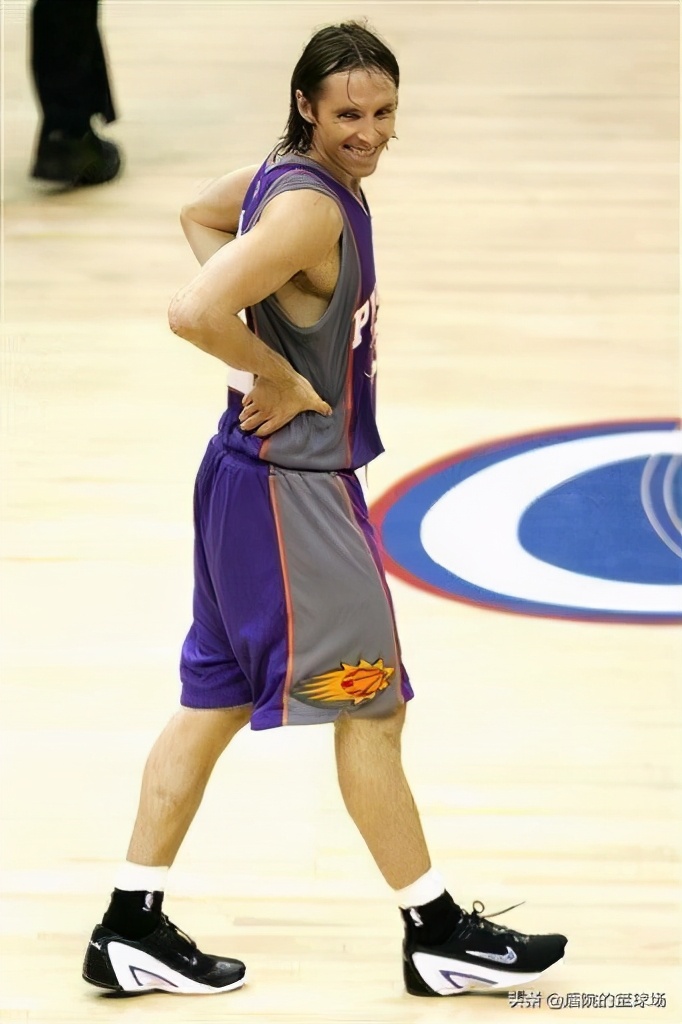 纳什露友风之子球鞋,纳什为什么弃用阿尔德里奇