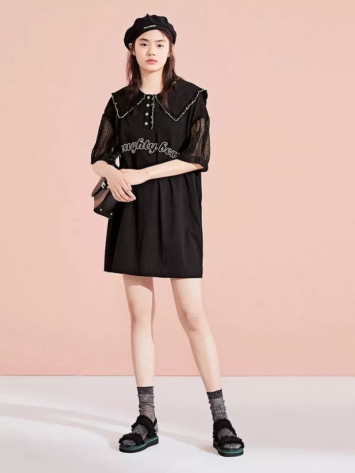 百变独特小黑裙,针织小黑裙高级感