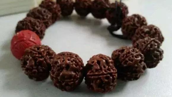 金刚菩提如果盘黑怎么处理,金刚菩提黑了还可以继续盘吗