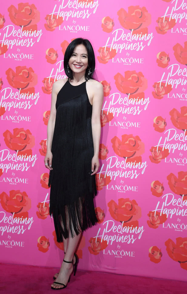 俞飞鸿黑色西装裙子,俞飞鸿不规则拼接长裙