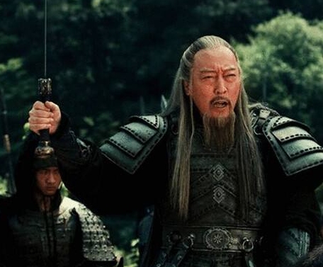 倪大红与韩童生长得像,倪大红与韩童生相貌接近吗