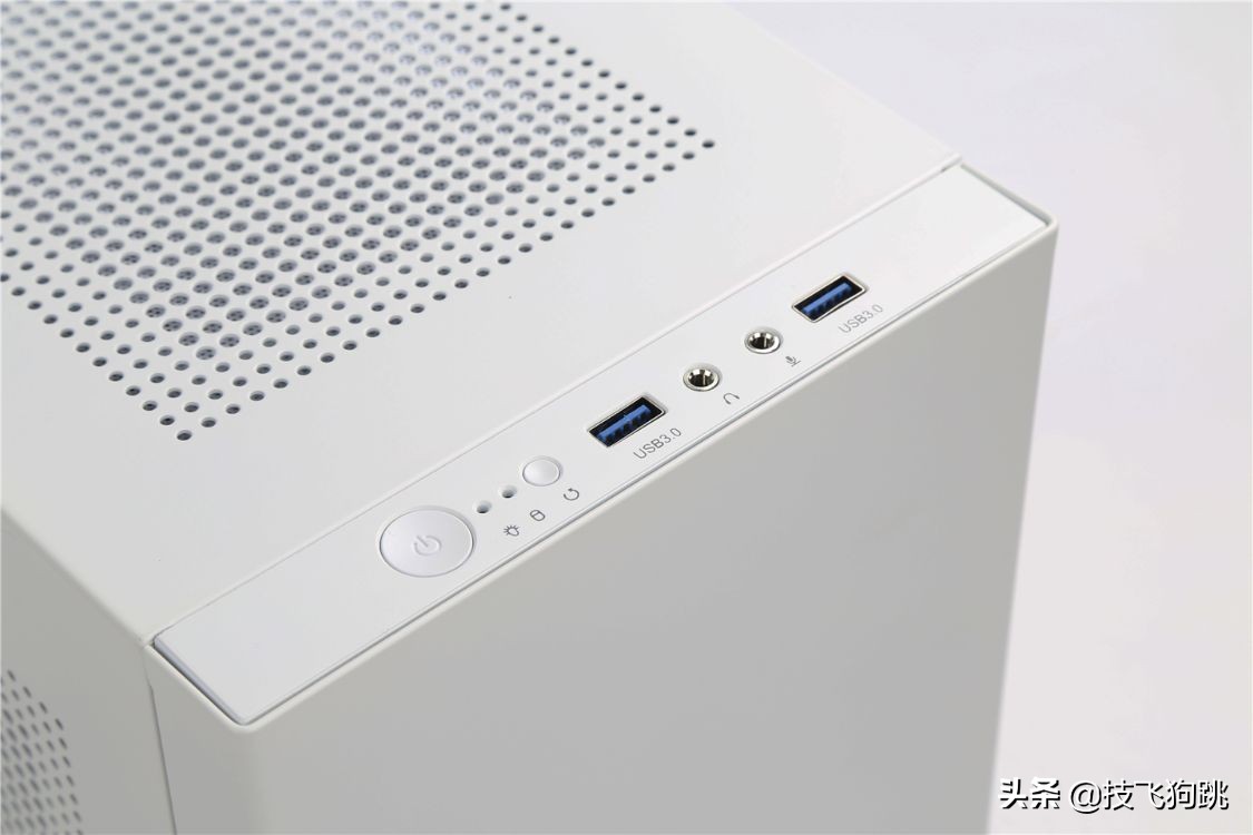 桌面高颜值机箱,5000元最强装机配置锐龙