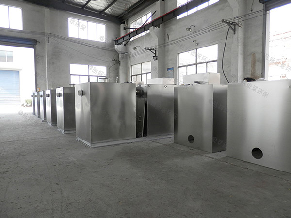 油水分离器里面的油可以倒掉吗,油水分离器放不出来油