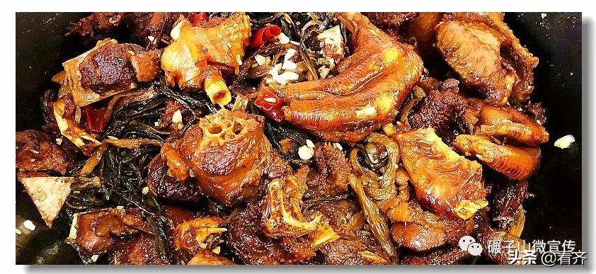 齐齐哈尔碾子山地锅炖,碾子山巧媳妇地锅炖