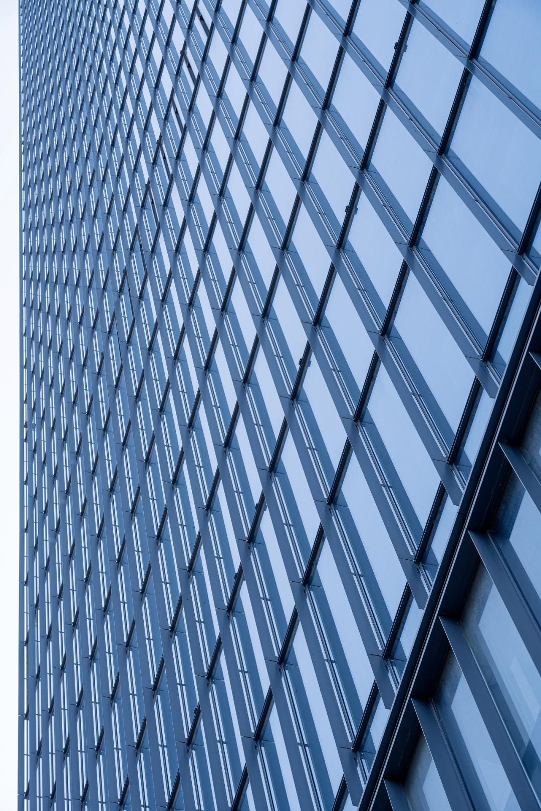 济南泺源大街8号绿城金融中心,济南标志建筑绿地中心