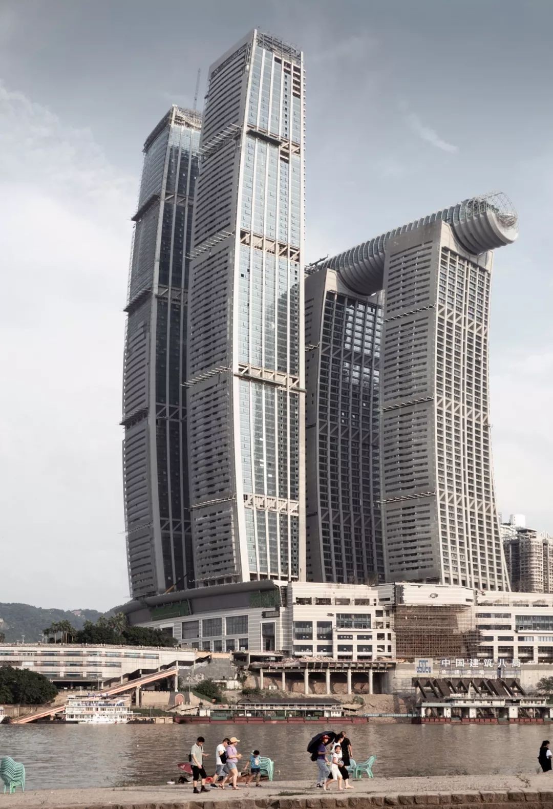 重庆来福士有多少家,重庆来福士1楼店面