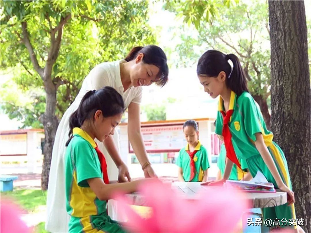 开学复课进行时,开学季告别暑假回归校园