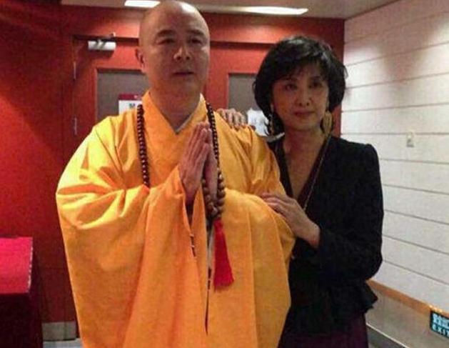 女儿国国王朱琳高清照片,女儿国国王朱琳73岁变成什么样了