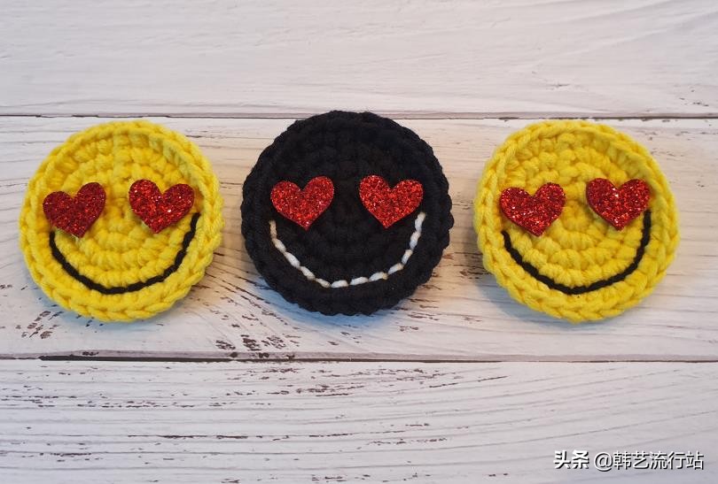 漂亮的钩针饰品,钩针小饰品教程图解