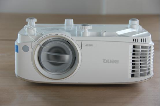 沉浸式体验全息投影震撼,明基i707和th685如何选择