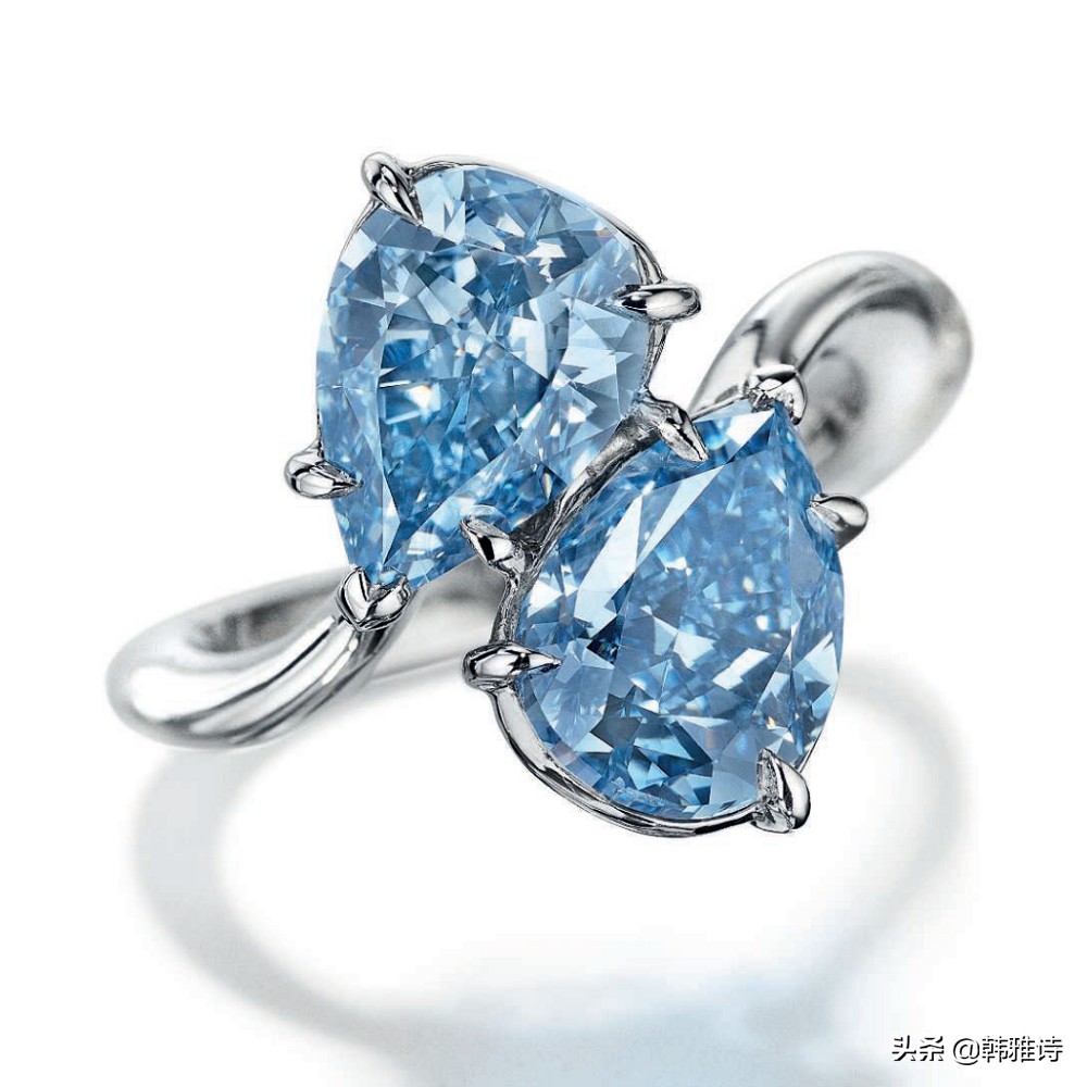 Christies纽约珠宝春拍：3.06ct和2.61ct水滴蓝钻，成交价过亿