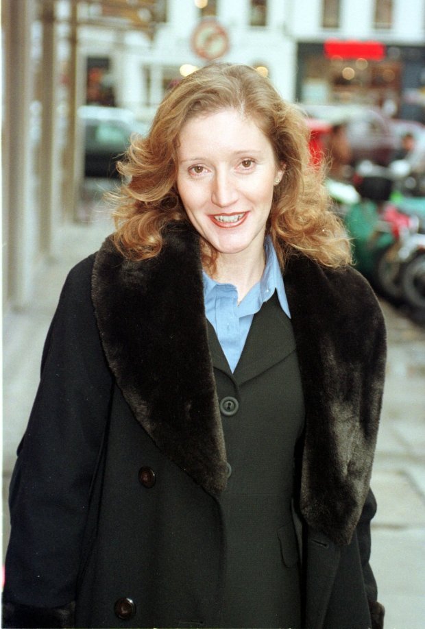 英国王室最毒女助理!抢公爵夫人情人,钓富豪不成刺喉泄愤