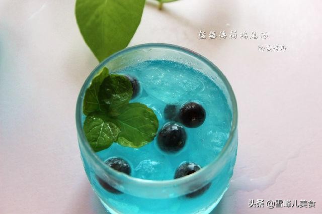 清凉解暑的鸡尾酒,炎热的夏天来一杯鸡尾酒