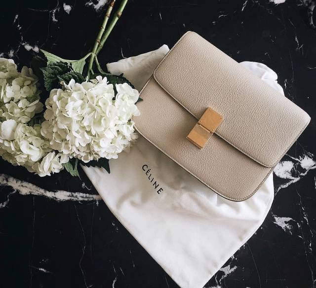 大牌同款皮质包包,怎么挑选适合自己的大牌包包