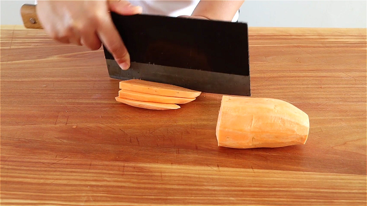 薯条的家庭版做法酥脆又好吃,薯条做法家庭版又脆又好吃