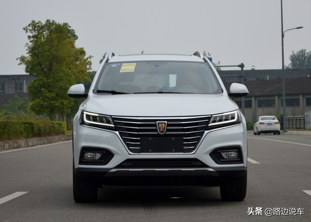 荣威rx5plus1.5t真实油耗,荣威rx5发动机省油吗