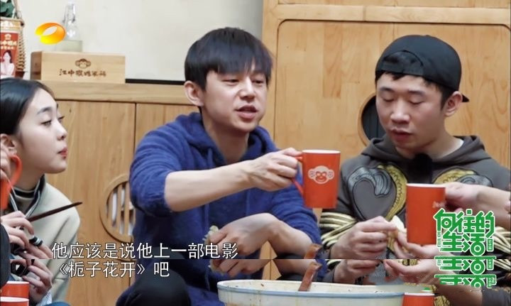 何炅为什么能成为主持界的常青树,1998何炅央视工作经历