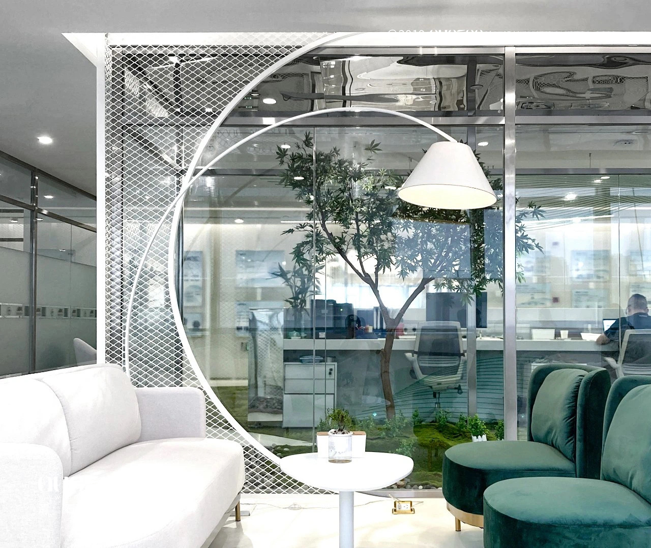 QUCESS新作|办公空间中的江南园林「镜·园」