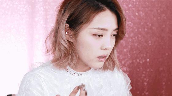 戴隐形眼镜后，感觉眼睛疼、红？胡晓兵主任提醒：戴眼镜要注意