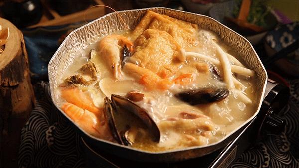 章鱼火锅日式,会动的章鱼海鲜火锅