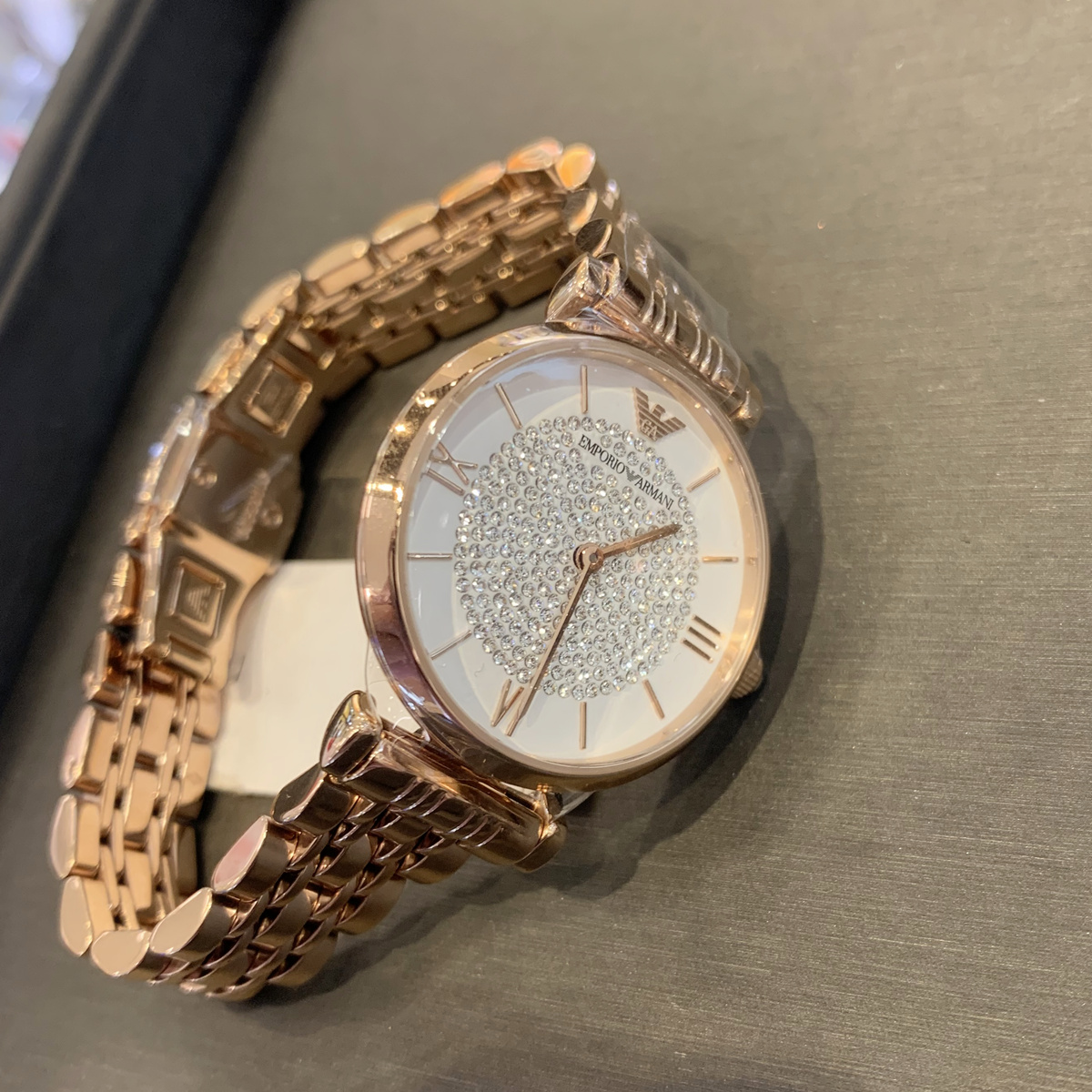 知性阿玛尼满天星,阿玛尼满天星经典款和玫瑰金