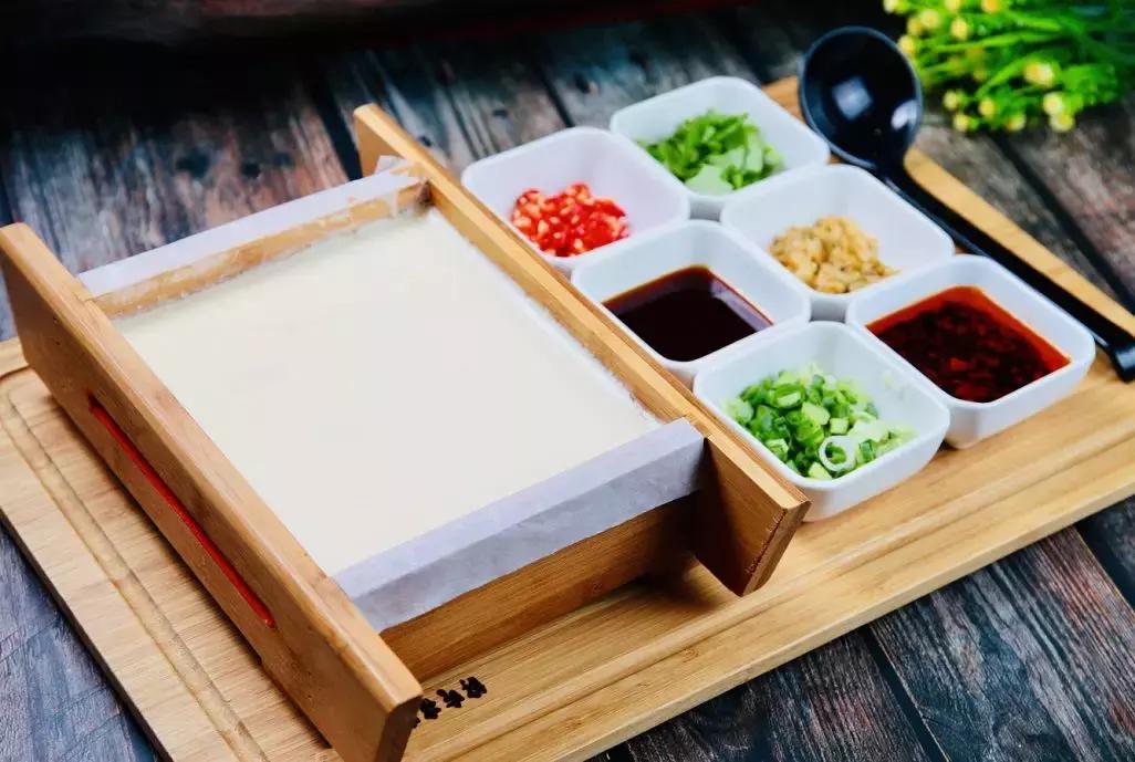 旺店盈利新“神器”,超赞制豆机,2分钟出1块嫩豆腐!