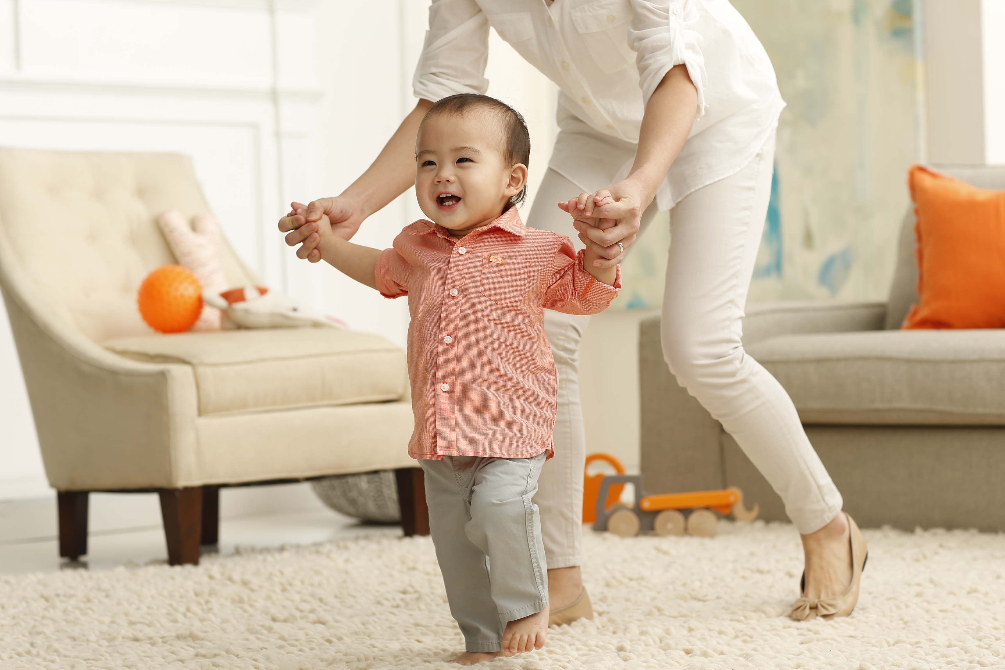 宝宝喝奶粉营养够吗,婴儿奶粉营养够吗