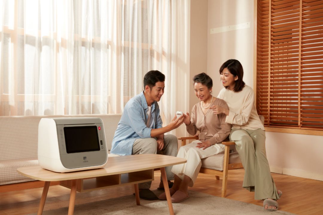 9岁不肯吃药有什么方法,父母倔强不肯吃药怎么办