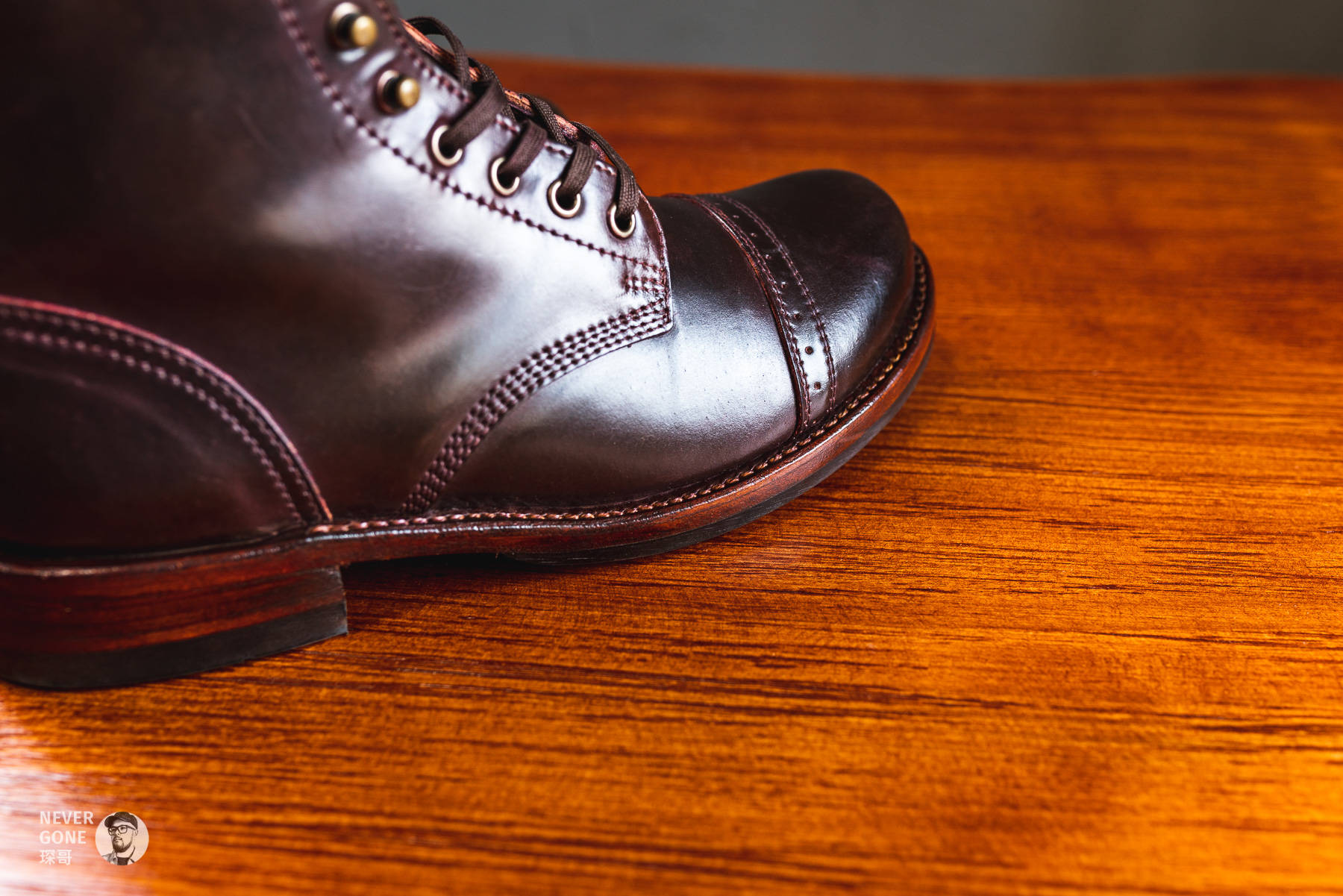 “靴皇”之一？要价10000的JulianBoots马臀皮工装靴开箱