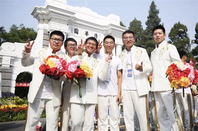 江姐现在孙子的照片,江姐孙子回国视频