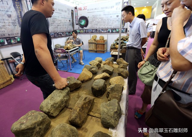 翡翠市场的直播骗术有哪些,翡翠直播间被骗怎么解决