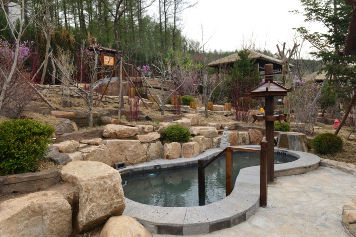 东汤温泉的简介,东汤温泉历史介绍