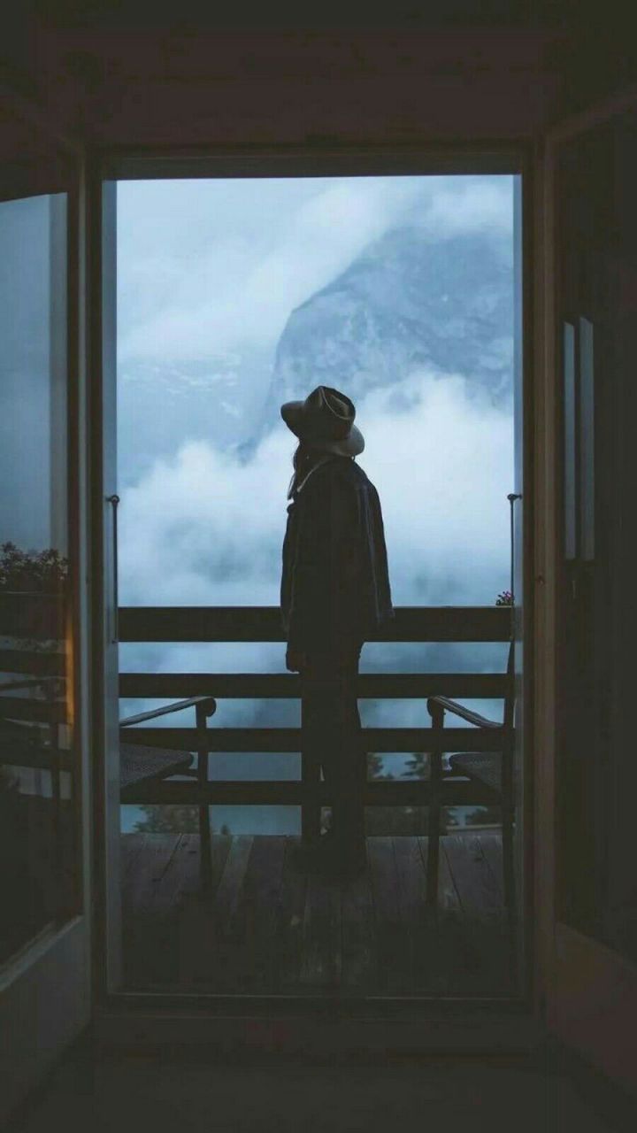 你最舍不得换的壁纸,朋友圈背景图插画