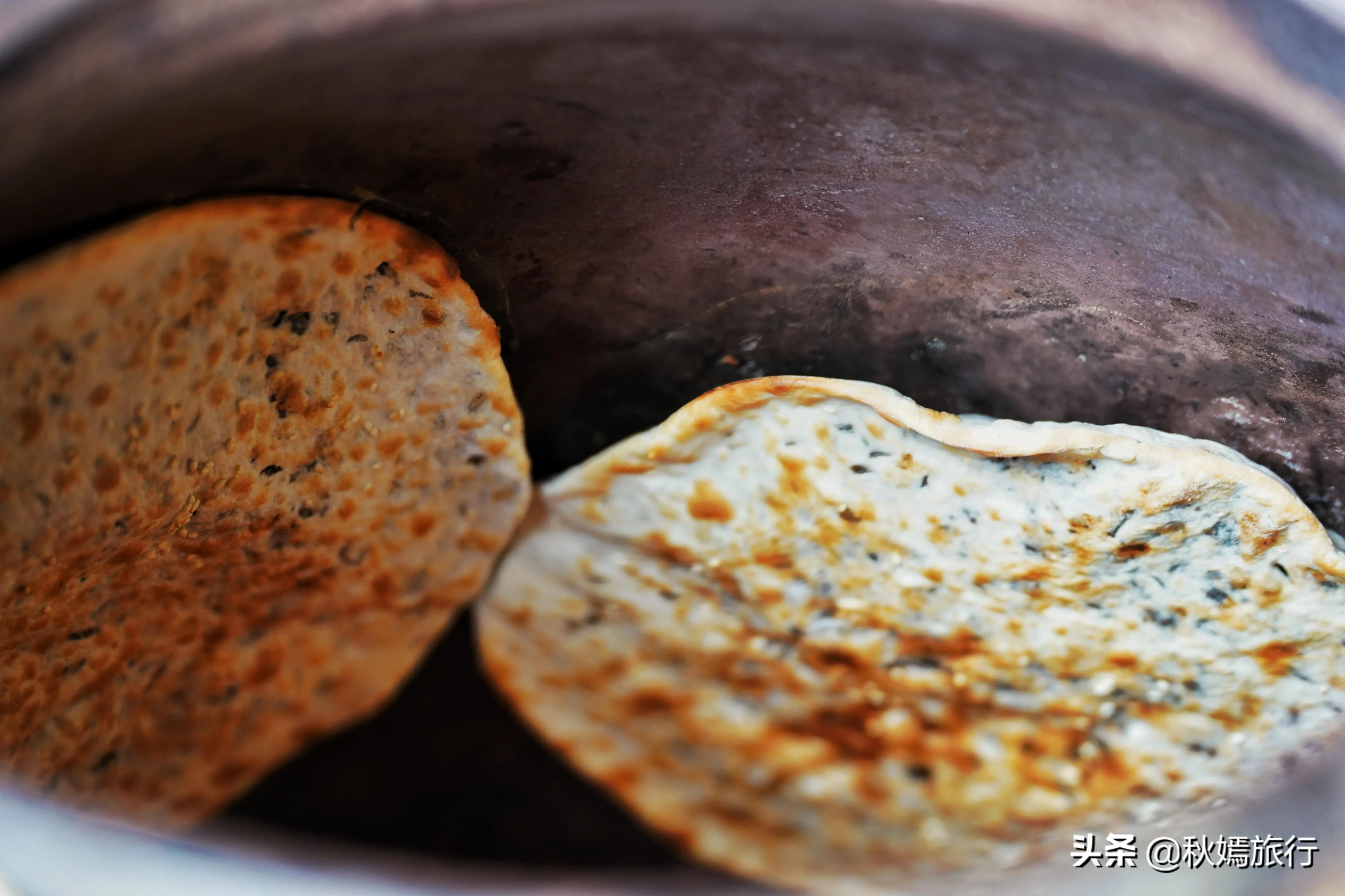 冬游常熟燕园赏蜡梅花,方桥头梅干菜扣肉饼5元一只,顾客盈门