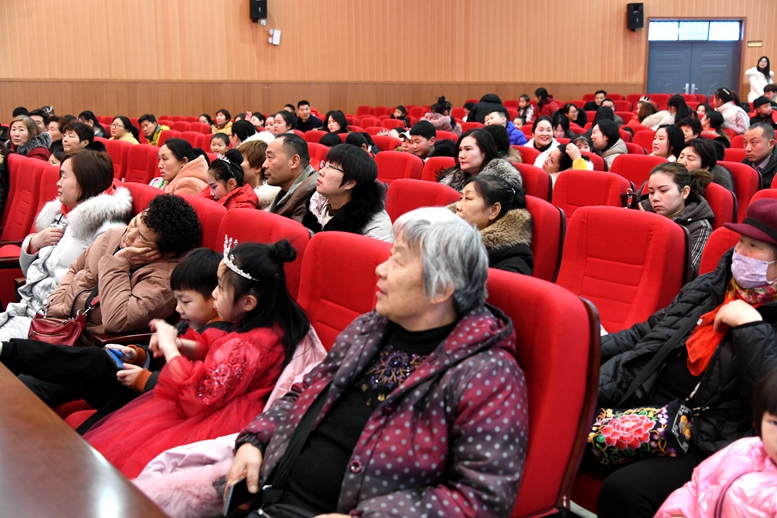 佳音艺术培训中心主持班汇报演出,佳音琴行学员演奏会