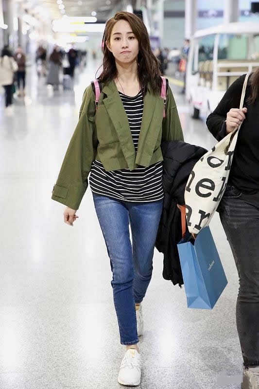 寮犻挧鐢┘鑹插ぇ琛ｉ厤榛戣壊鎷栧湴瑁ゅ瓙,寮犻挧鐢殑鐨。绌挎惌骞茬粌鍙堟樉姘斿満