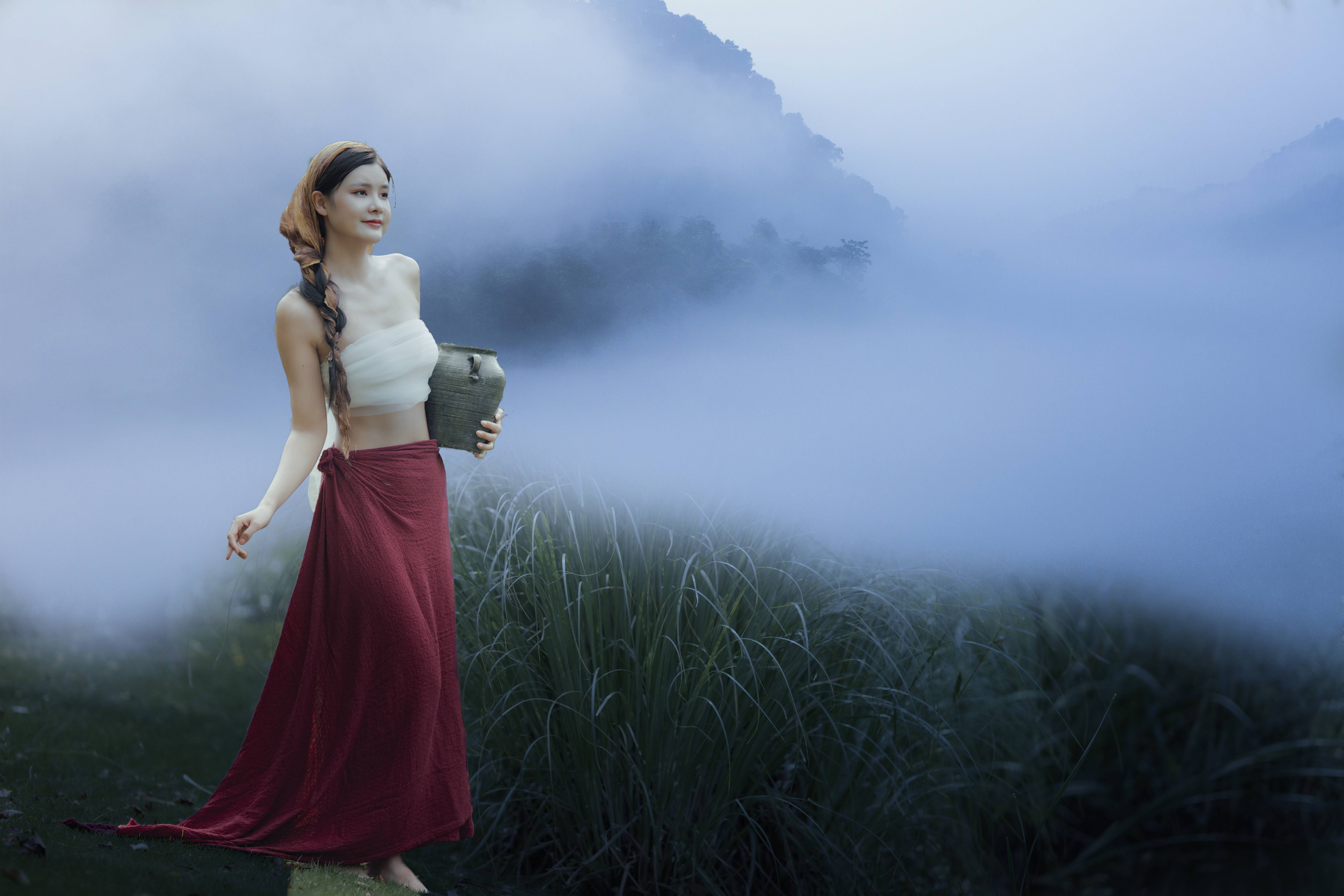 一片落英，一枚枫红，微醉了这个季节的明媚