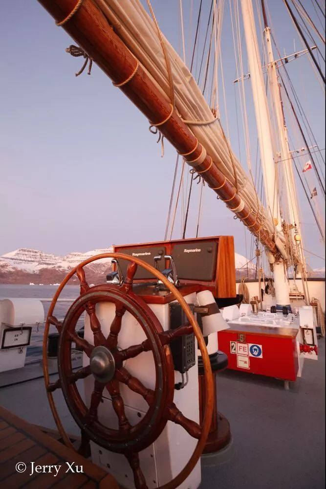 格陵兰的东海岸居然那么绚丽多彩,难怪特朗普想要买下来