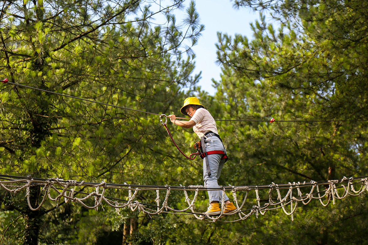 奥陶纪重庆万盛悬崖秋千有多高,悬崖秋千重庆奥陶纪体验全程
