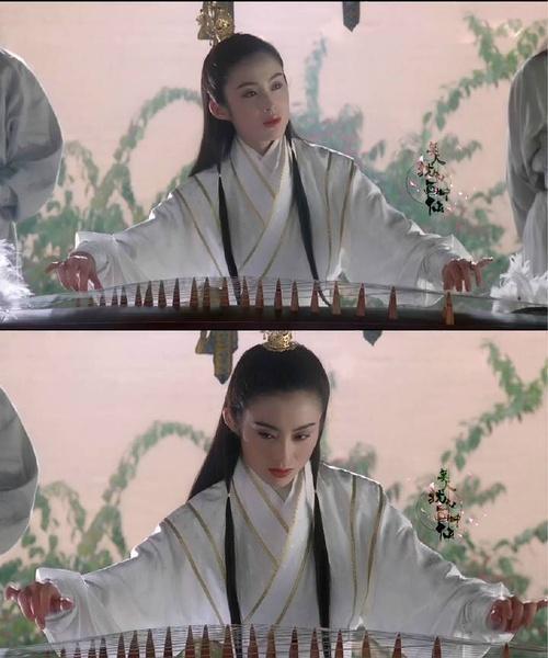 金庸说：她是天边一片云，偶尔投在你的波心