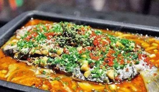 特色烤鱼一鱼两吃,一鱼两吃的烤鱼