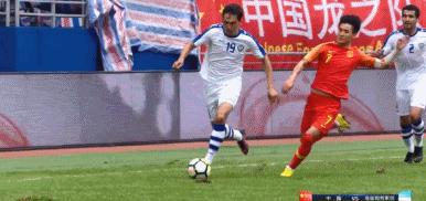 韦世豪与对手发生冲突,韦世豪被弃用引发众怒