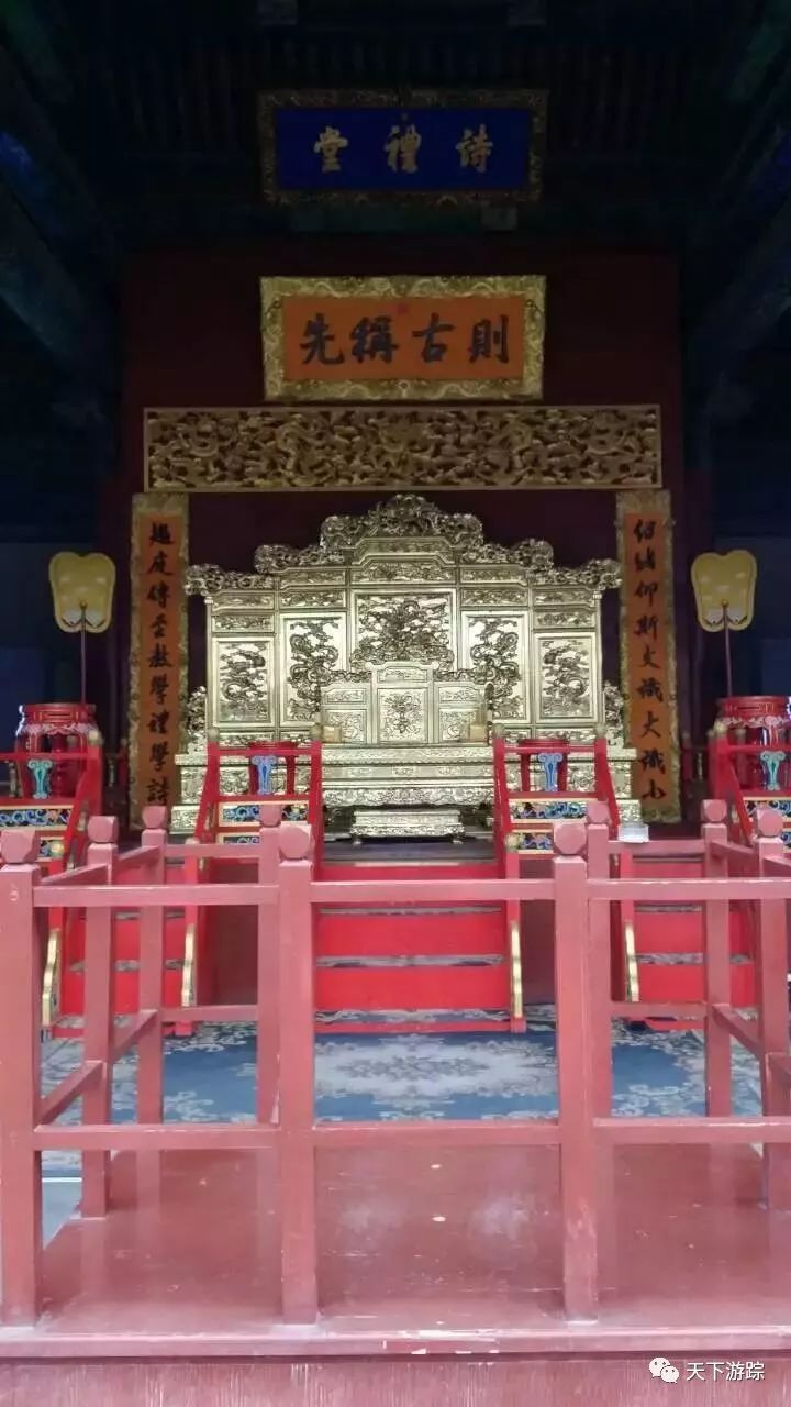 观赏曲阜的孔府孔庙孔林后的感受,曲阜的孔府和孔庙哪个更适合参观