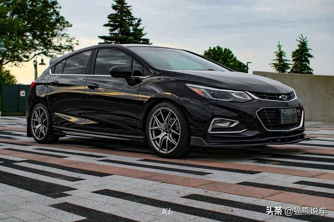 雪佛兰科鲁兹2022款碰撞测试,雪佛兰科鲁兹第1代正面碰撞测试