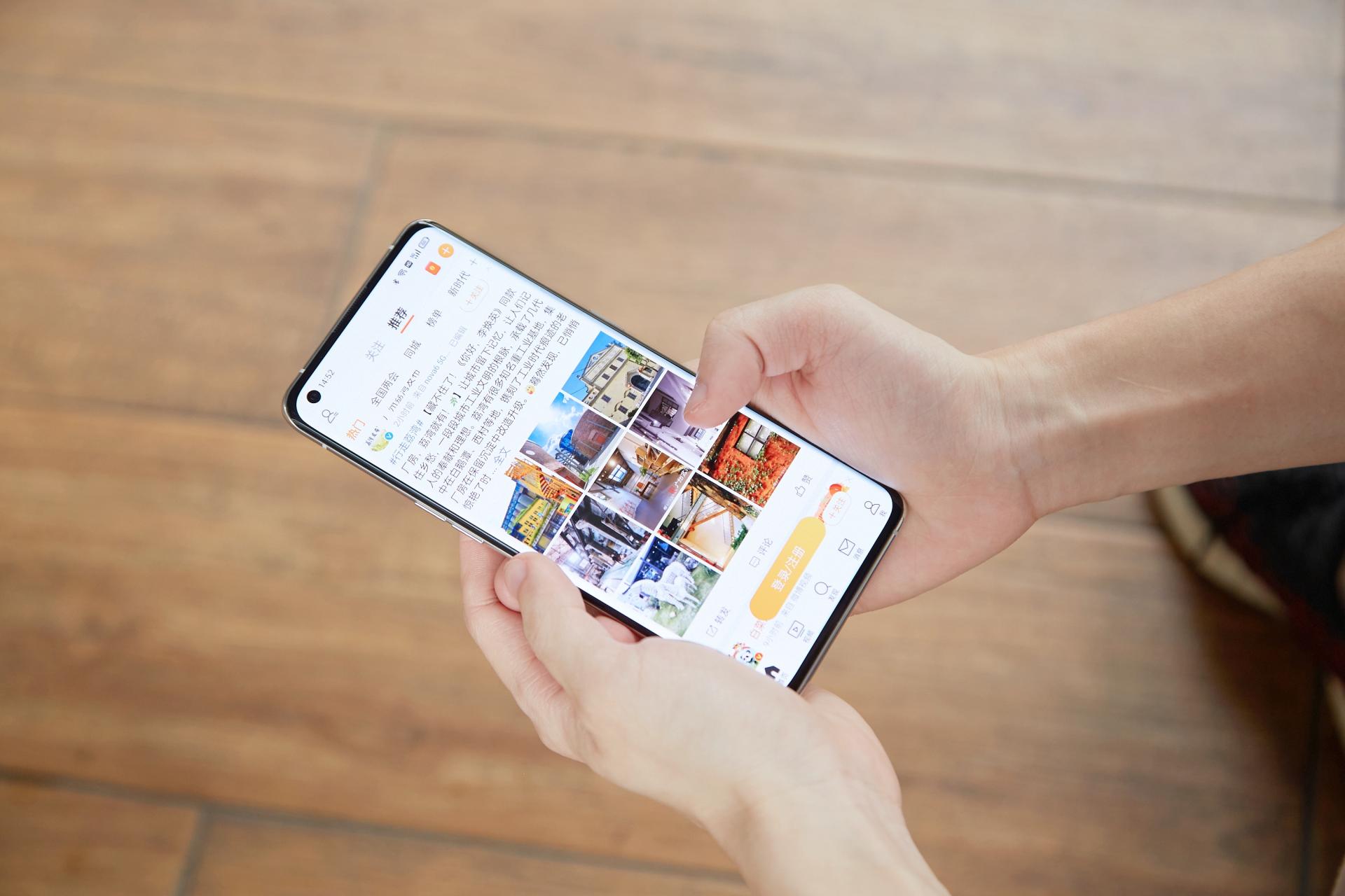 oppo目前还值得入手吗,oppo旗舰版好还是中端机型好