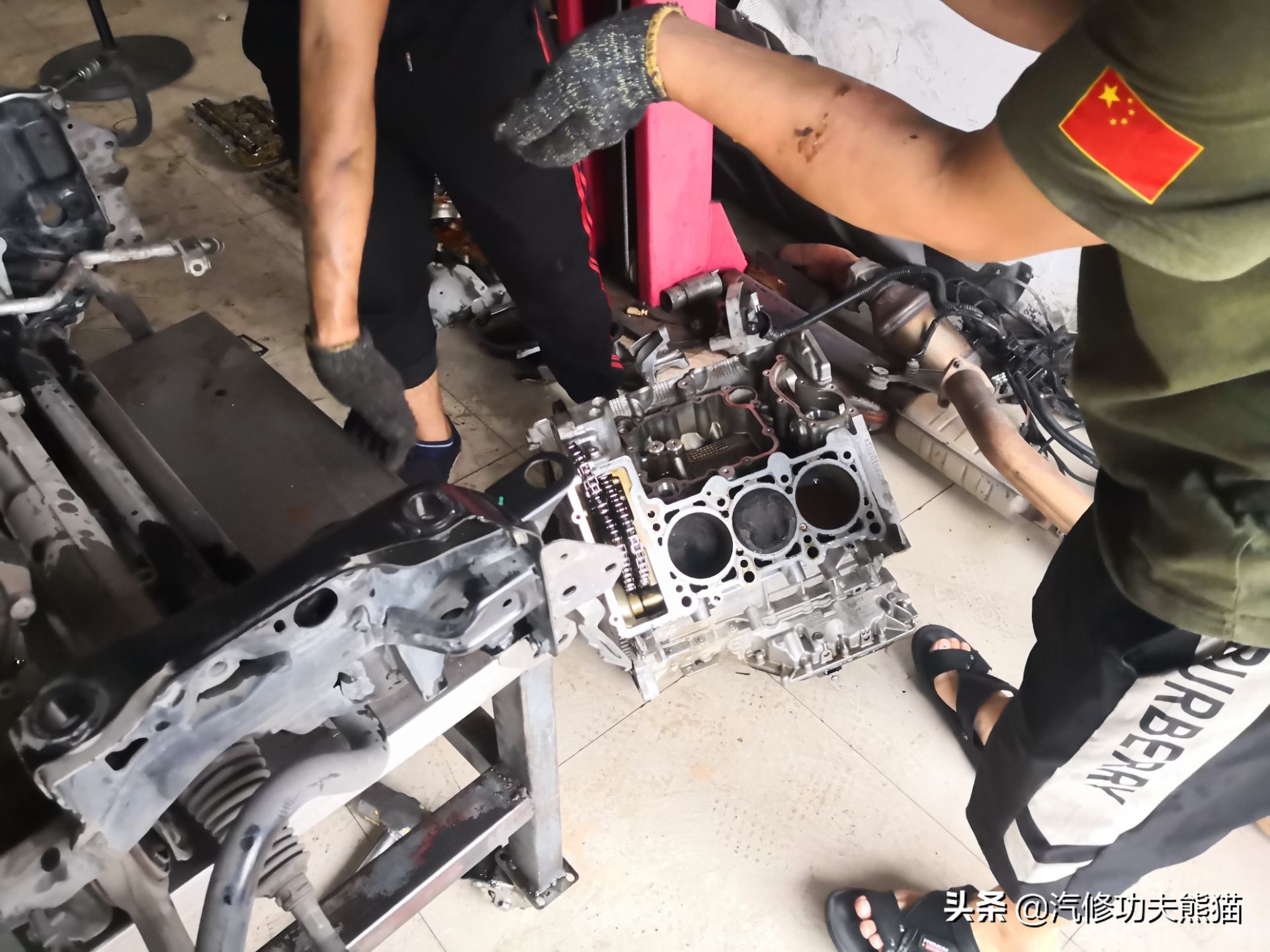 奥迪a8l烧机油严重有什么征兆,奥迪a8l烧机油现象普遍吗