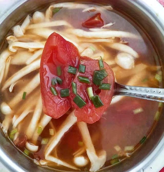 经常吃这道菜女人皮肤不会差,女人常吃此菜美容养颜抗衰老