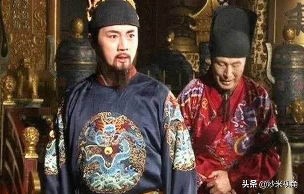 天启皇帝是一个只爱做木匠,不懂政治的昏君吗,你怎么看?