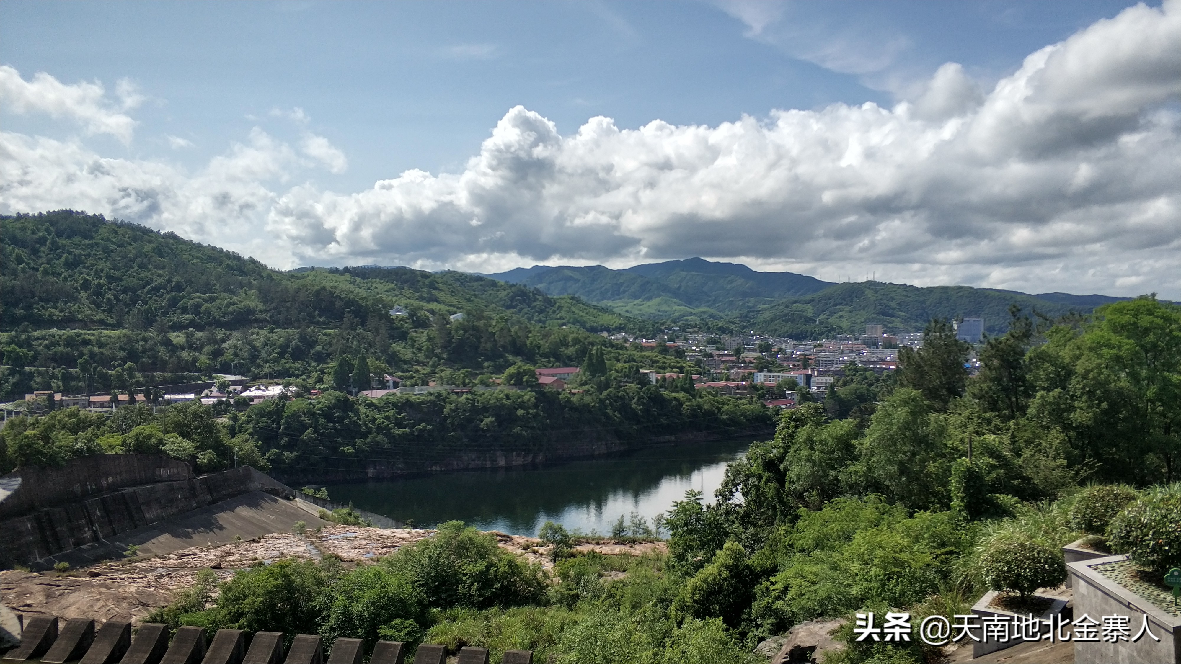 你好我叫王思聪微博截图,你好我叫阿杰